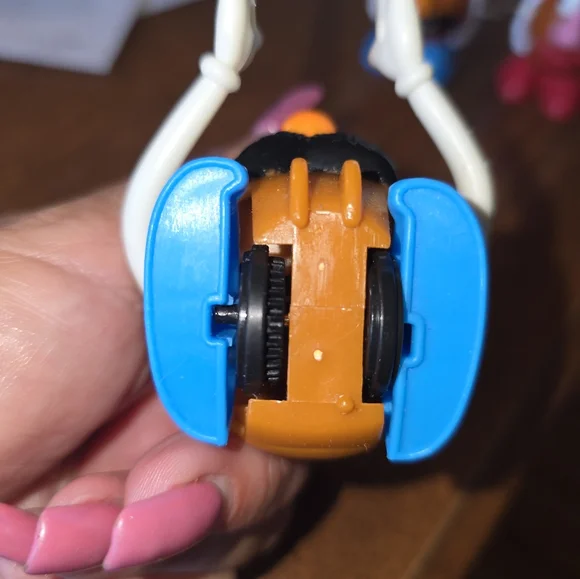 Mr. and Mrs. Potato Head Wind Up Pull Back Toy Set - Multicolor - Picture 2 of 3